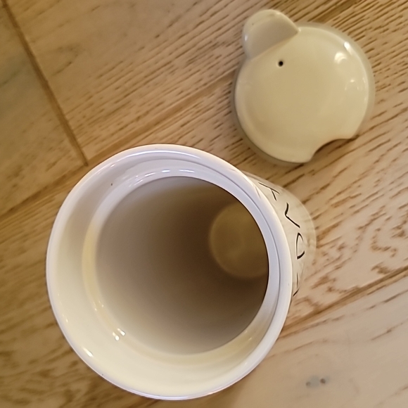 ☕️Rae Dunn WEEKDAY tall ceramic travel mug with lid - Picture 4 of 7